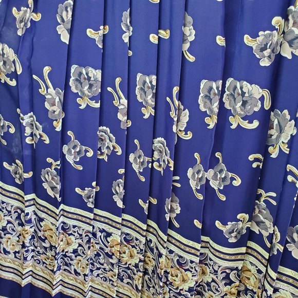 VINTAGE DRAPERS & DAMONS Cottage Core Blue FLORAL Pleated DRESS Long Sleeve SZ M - Picture 8 of 16